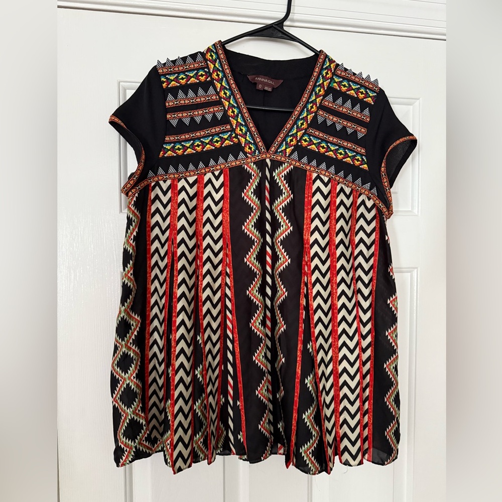 Anthropologie Ranna Gill Chevron Embroidered Cap Sleeve Blouse Aztec Size 0